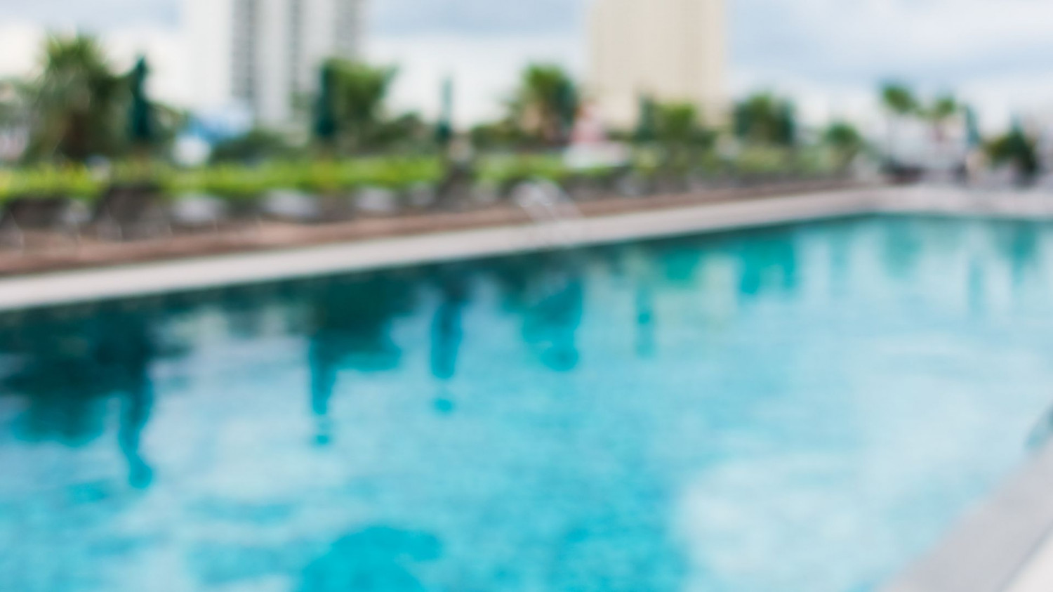 Por que é importante trocar o vinil antigo da sua piscina?